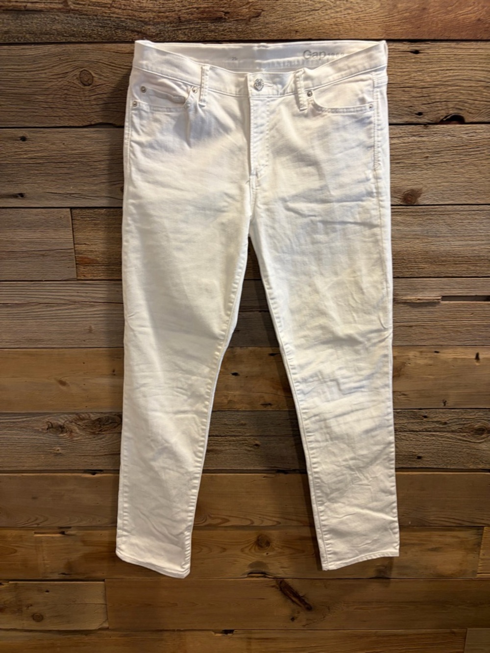 GAP 1969 Women’s White Skinny Jeans 8/29R new, without tags